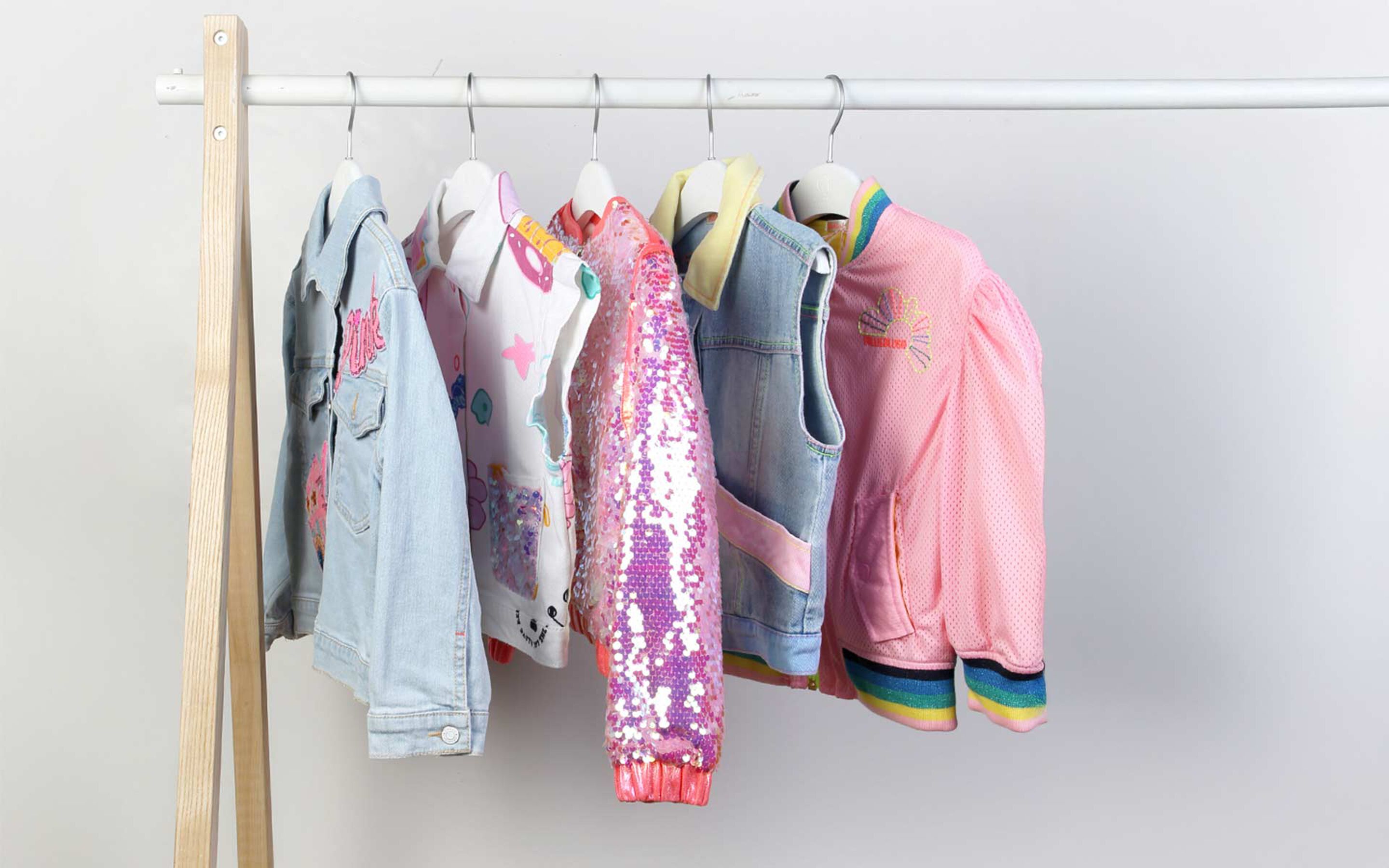 white t-shirt for girl