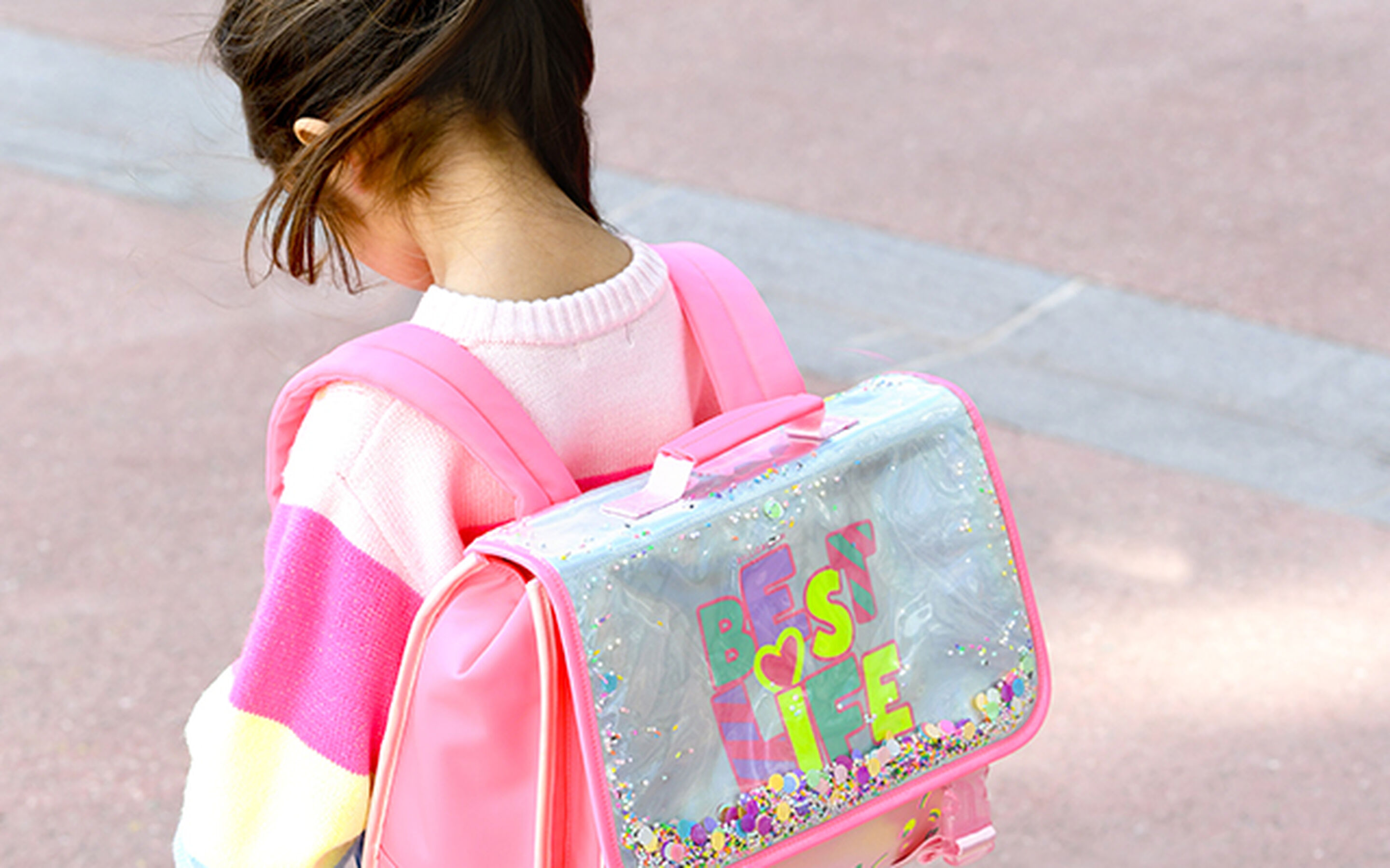 Les v&ecirc;tements et accessoires pour fille de la marque premium Billieblush